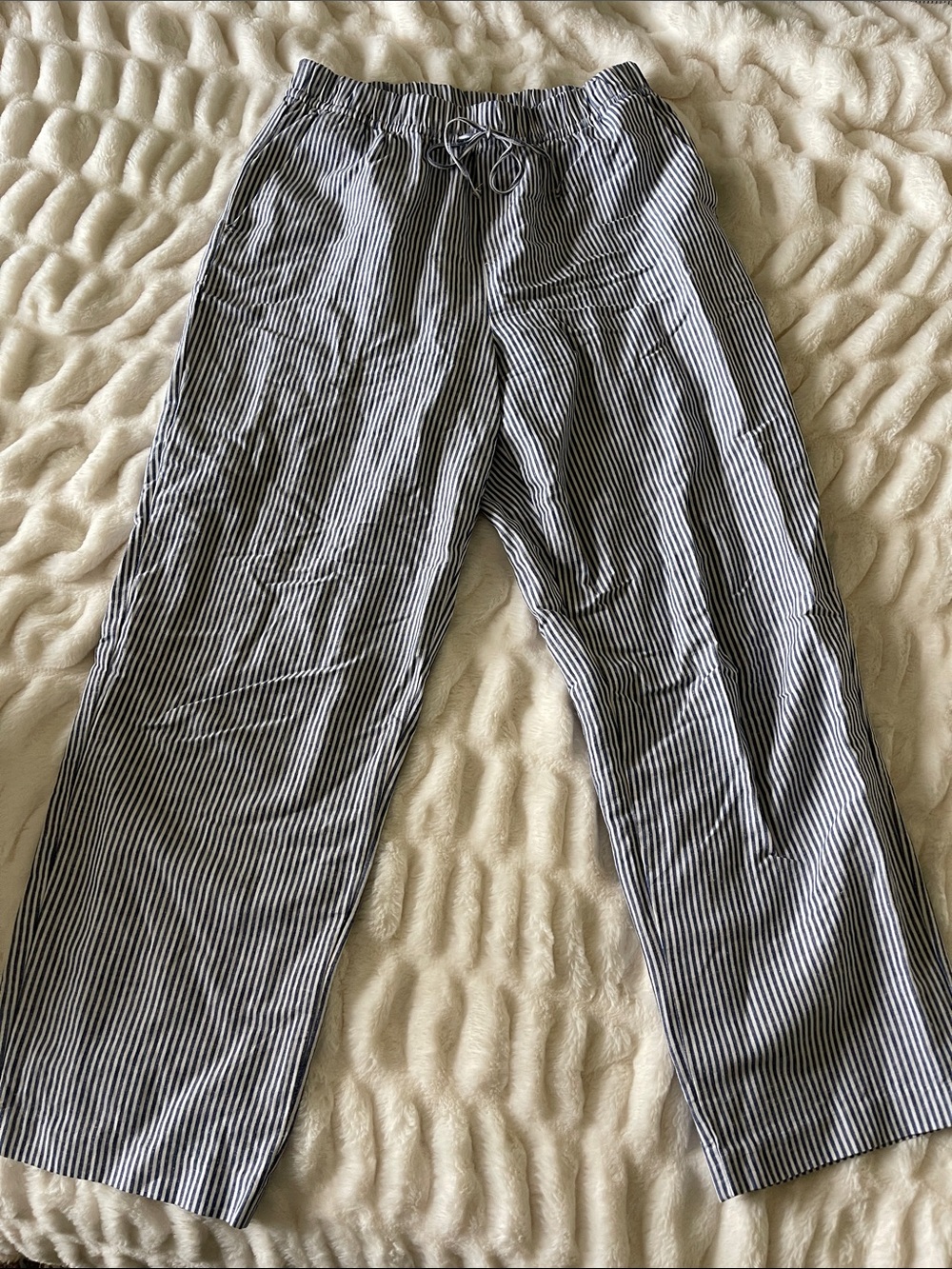 Women’s Blue & White Striped Drawstring Linen Pants